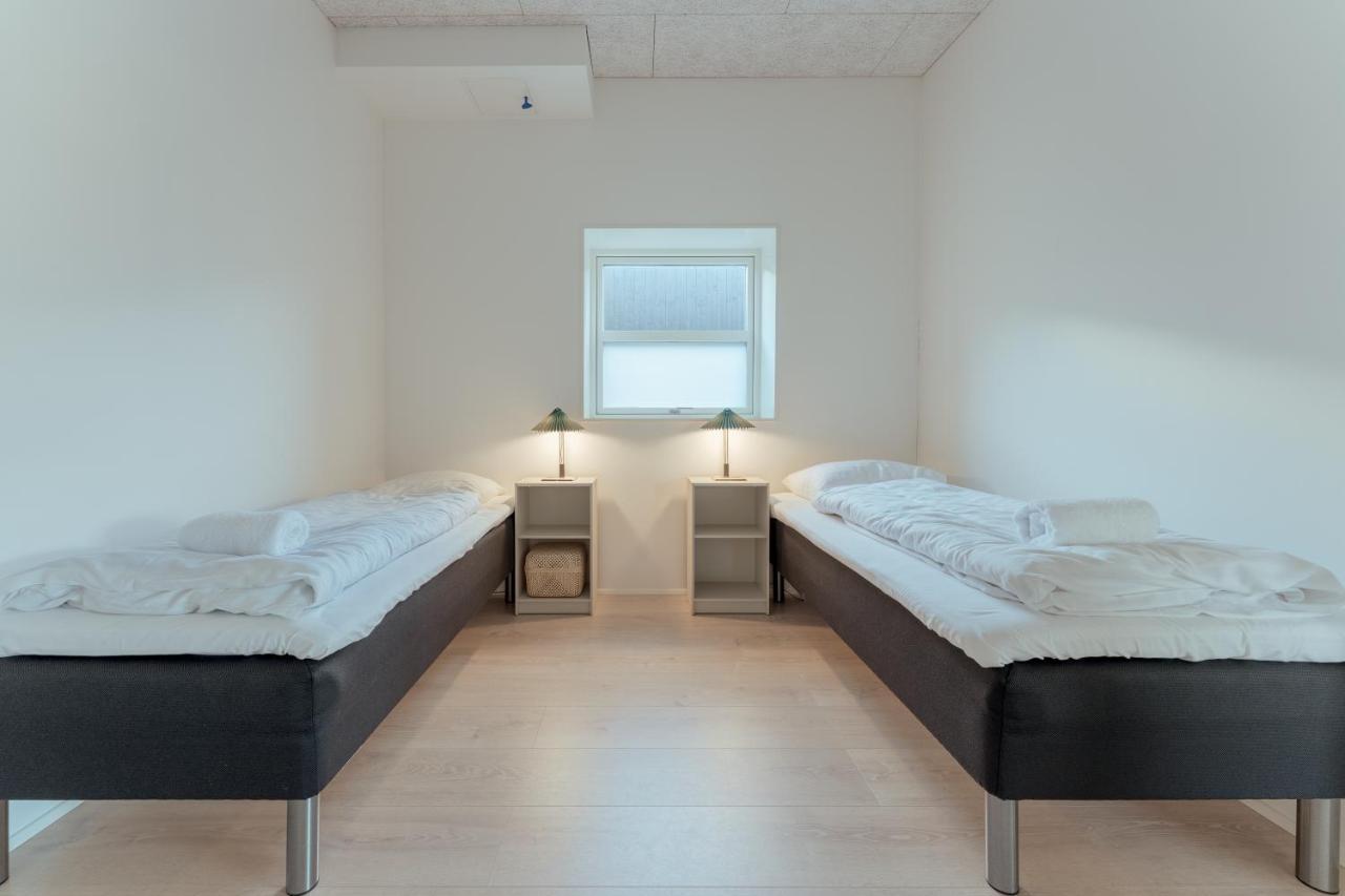 New 2 Bedroom Apt - Ocean And Mountain View 托尔斯港 外观 照片