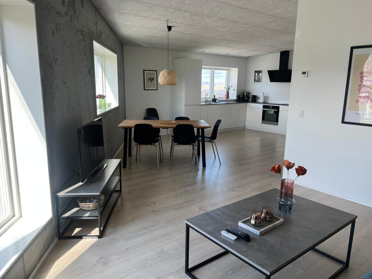 New 2 Bedroom Apt - Ocean And Mountain View 托尔斯港 外观 照片